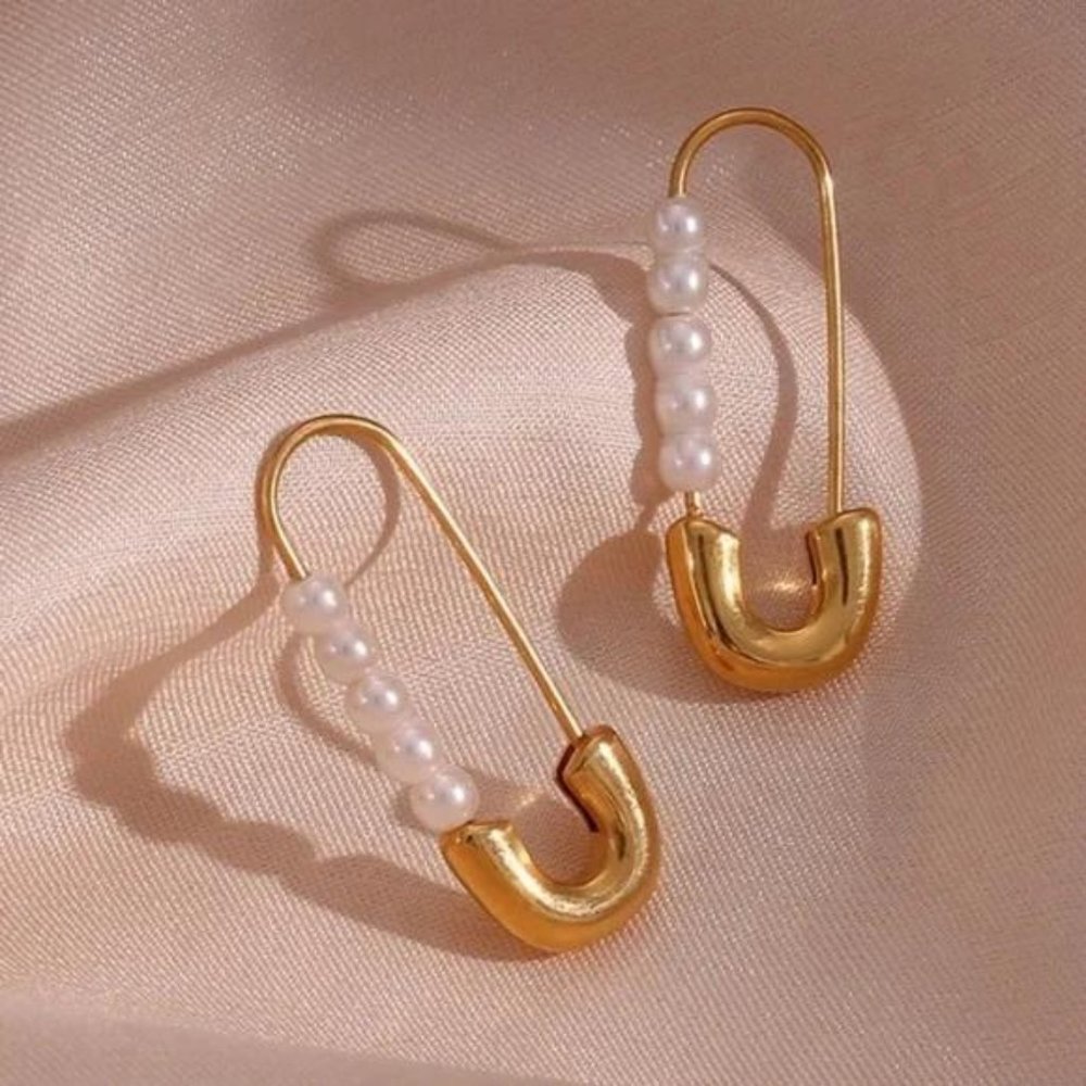 NEW 18K GOLD HOOP PEARL EARRINGS, NICE EARRINGS, CUTE EARRINGS
